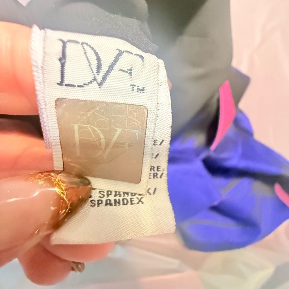 DVF Yvette Silk Blend Sleeveless Floral Black Mini Dress Size 0/XS MSRP $495 - Picture 6 of 10